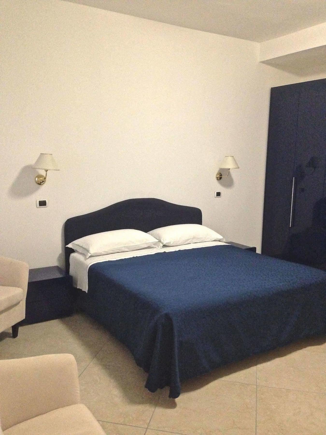 Hotel Carlton Beach Rimini Exterior foto